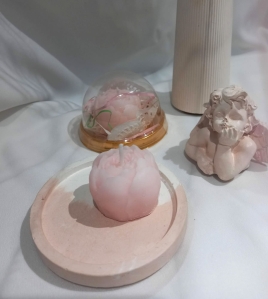 Rose Scented Candle