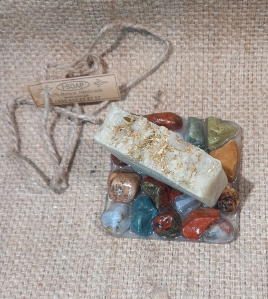 Soap dish with Black Sea stones